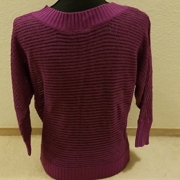 Purple metallic threading top - Picture 2 of 4